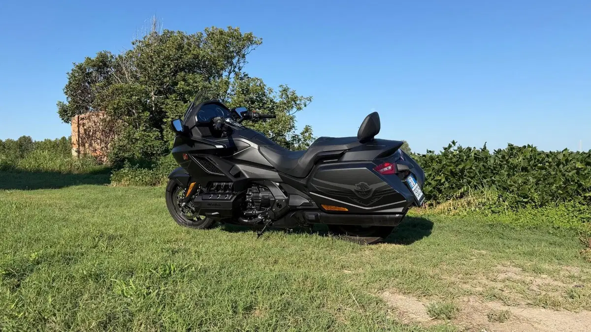 Honda GL 1800 Gold Wing 50° Anniversario (2025 - 26)  (12)