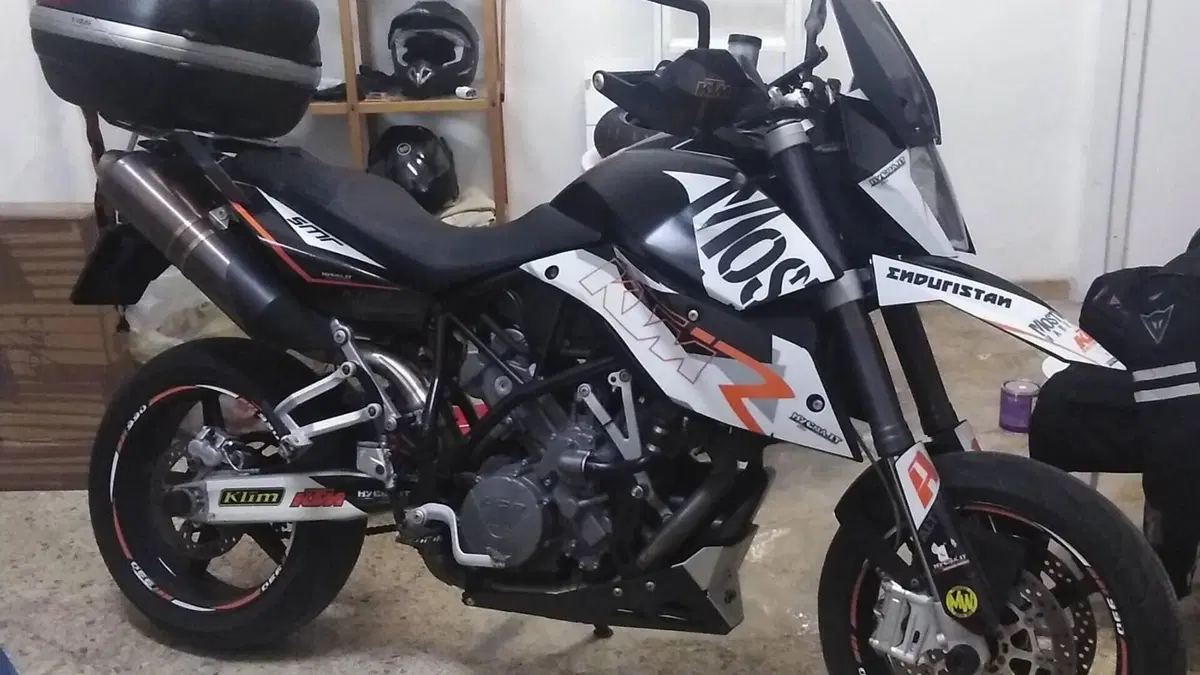 KTM 990 Supermoto (2007 - 10)  (2)