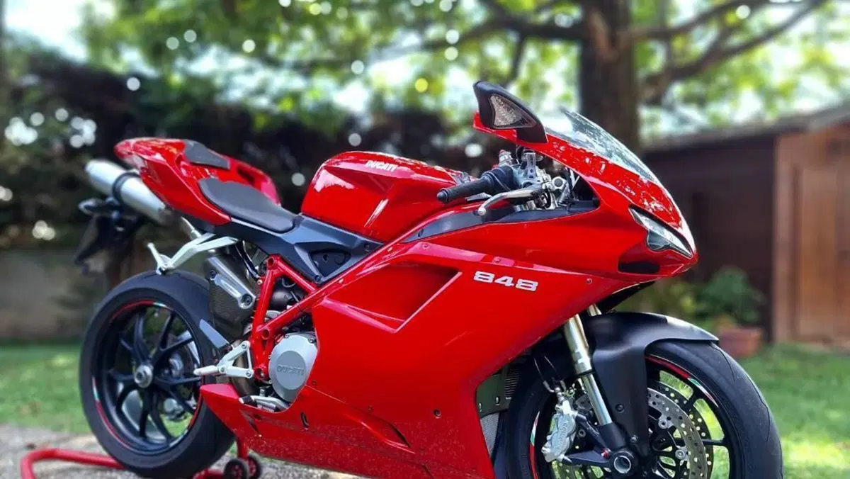 Ducati 848 (2007 - 13)  (2)