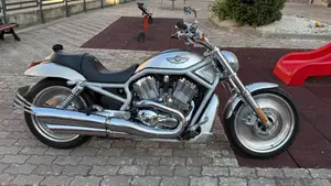 Harley-Davidson 1130 V-Rod (2002 - 05) - VRSCA  (6)