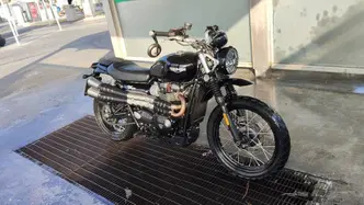 Triumph Street Scrambler 900 (2017 - 18) usata