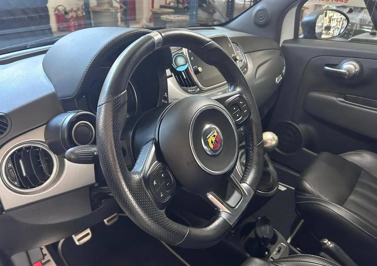Abarth 595 595 1.4 Turbo T-Jet 165 CV Turismo (14)