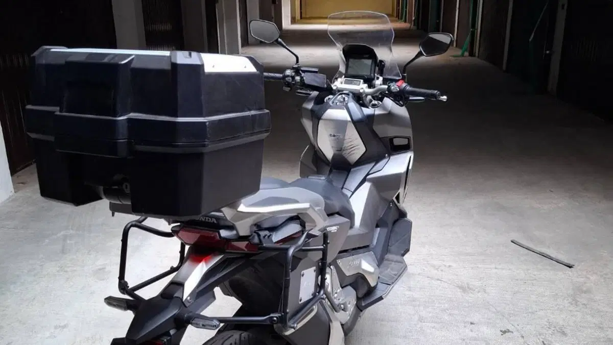 Honda X-ADV 750 (2018 - 20)  (3)