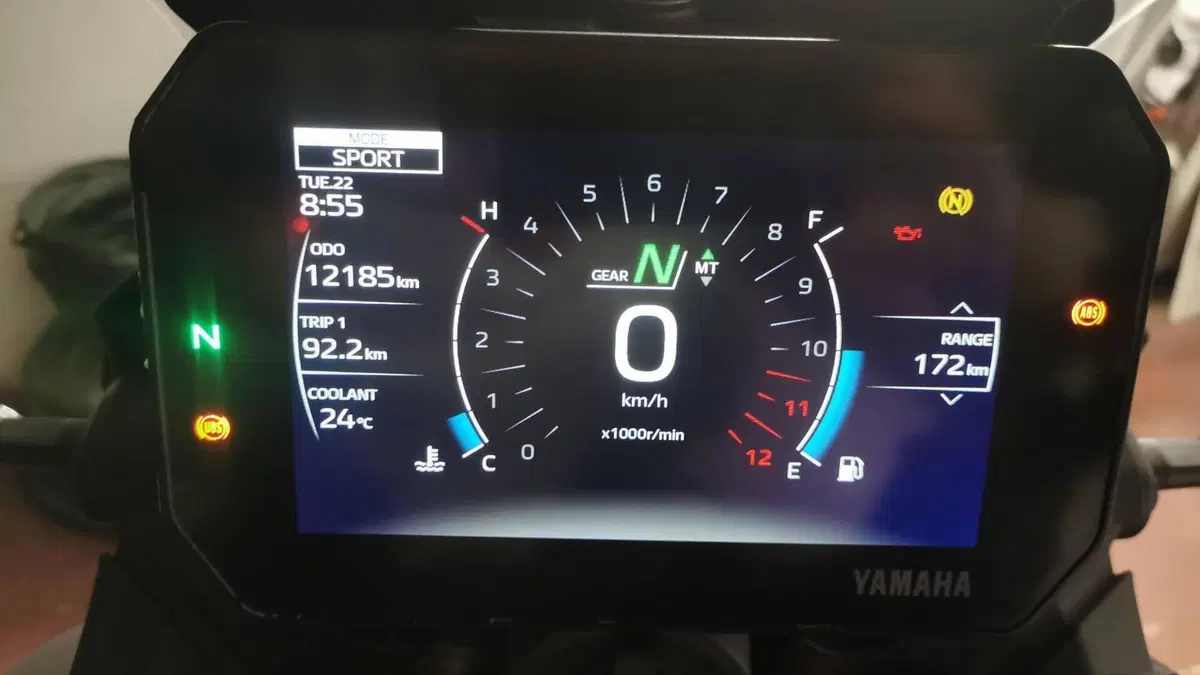 Yamaha Tracer 9 GT Y-AMT (2025 - 26)  (2)