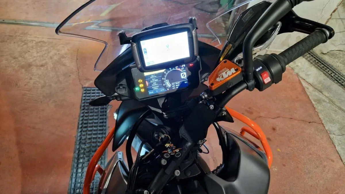 KTM 890 Adventure (2021 - 22)  (10)