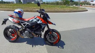 Ducati Hypermotard 950 RVE (2022 - 25) usata