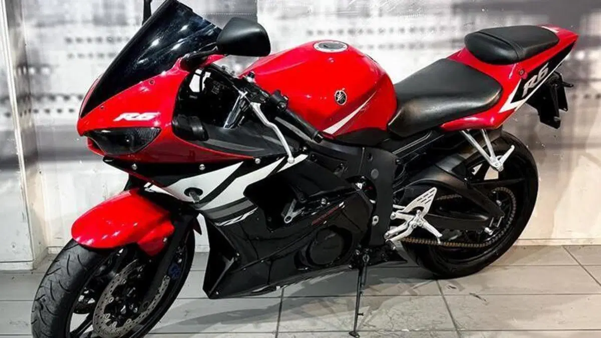 Yamaha YZF R6 (2003 - 04)  (5)