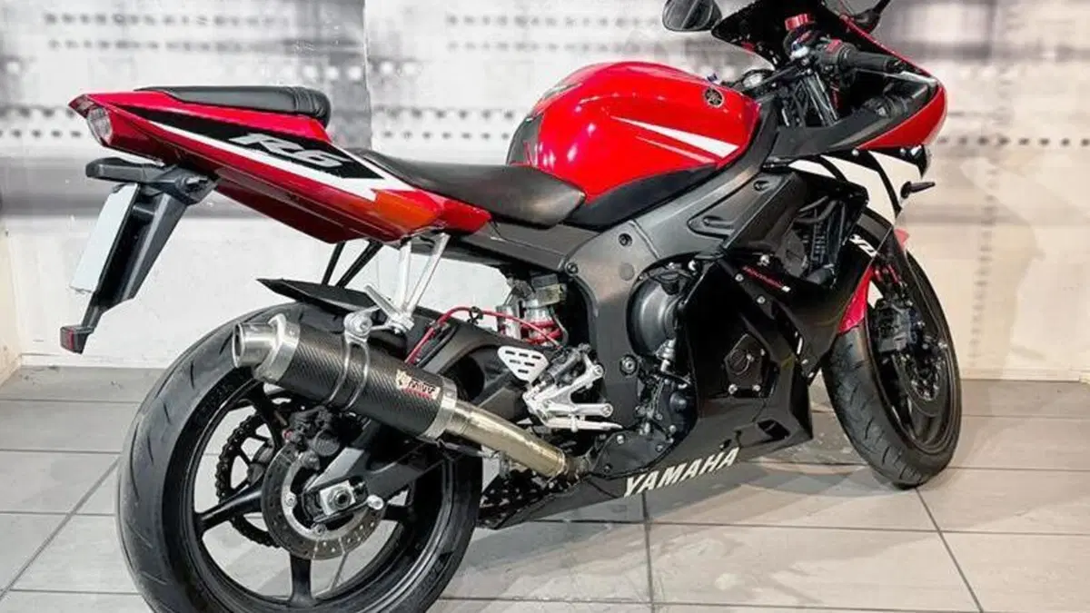 Yamaha YZF R6 (2003 - 04)  (6)