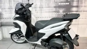 Yamaha Tricity 125 (2014 - 17)  (2)