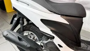 Yamaha Tricity 125 (2014 - 17)  (3)