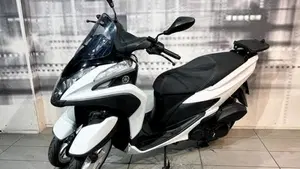 Yamaha Tricity 125 (2014 - 17)  (5)