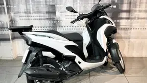 Yamaha Tricity 125 (2014 - 17)  (6)