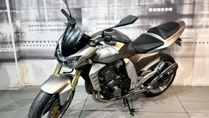 Kawasaki Z 1000 (2003 - 06)  (7)