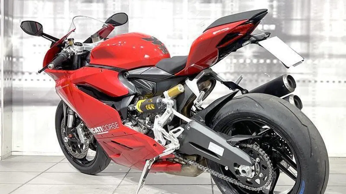 Ducati 959 Panigale (2016 - 19)  (2)