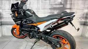 KTM 890 SMT (2023 - 25)  (2)