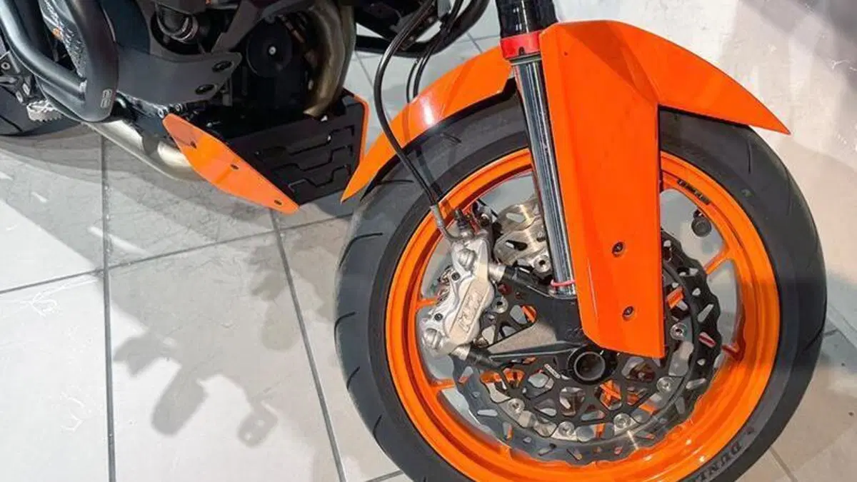 KTM 890 SMT (2023 - 25)  (4)
