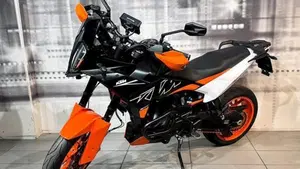 KTM 890 SMT (2023 - 25)  (7)