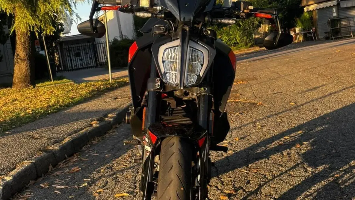 KTM 390 Duke (2021 - 23)  (3)