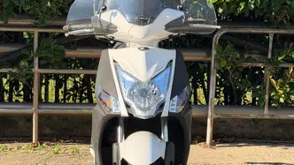 Kymco Agility 50 R16 + (2008 - 18) usata