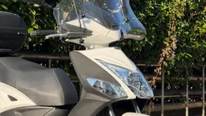 Kymco Agility 50 R16 + (2008 - 18)  (3)