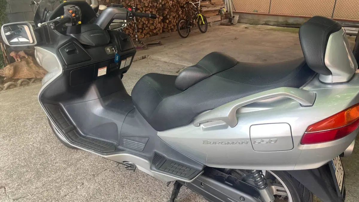 Suzuki Burgman AN 650 Executive (2004 - 06)  (5)