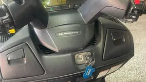 Suzuki Burgman AN 650 Executive (2004 - 06)  (6)