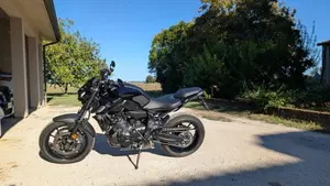 Yamaha MT-07 Pure (2023 - 25)  (2)