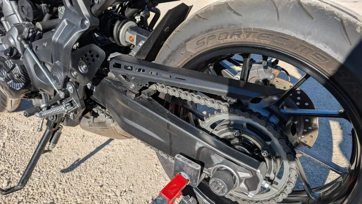 Yamaha MT-07 Pure (2023 - 25)  (7)