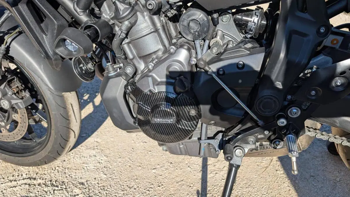 Yamaha MT-07 Pure (2023 - 25)  (9)