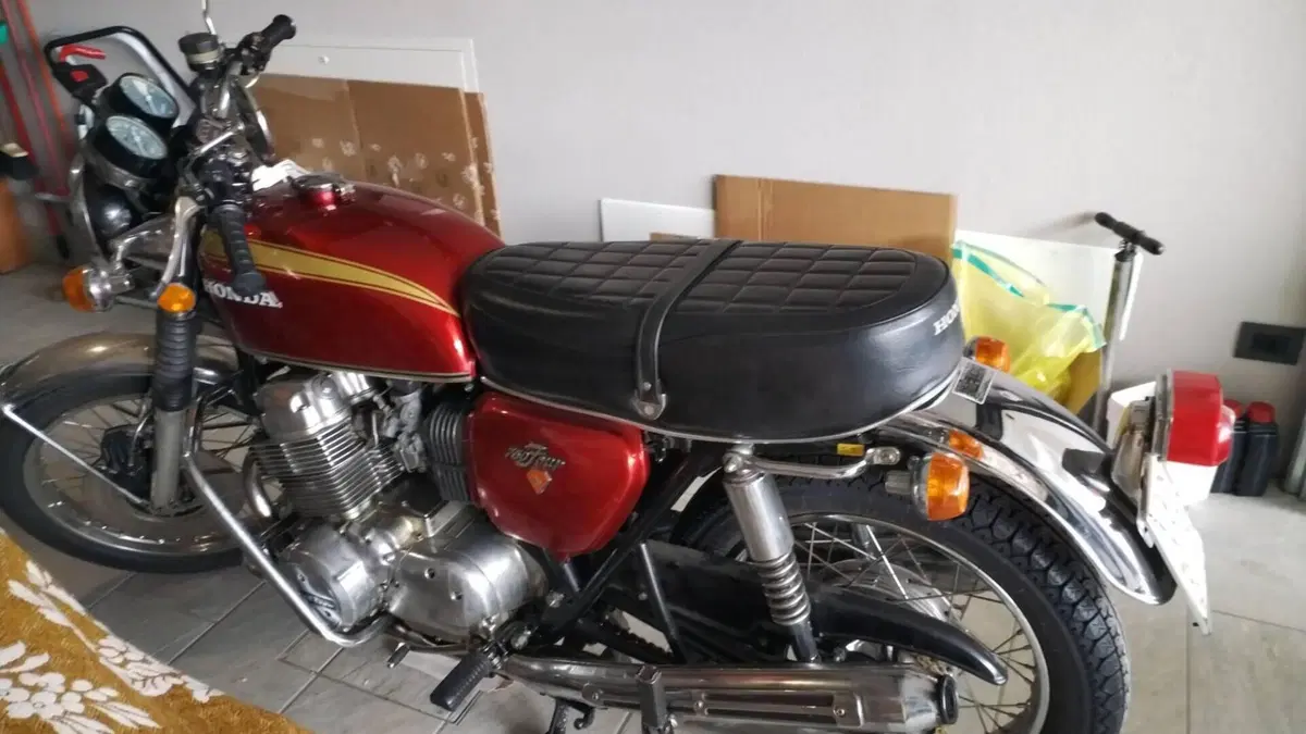 Honda   (2)