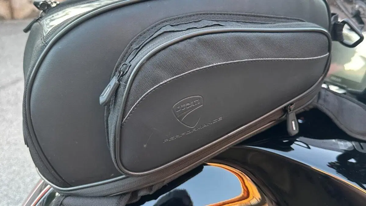 Ducati Diavel V4 (2023 - 26)  (3)