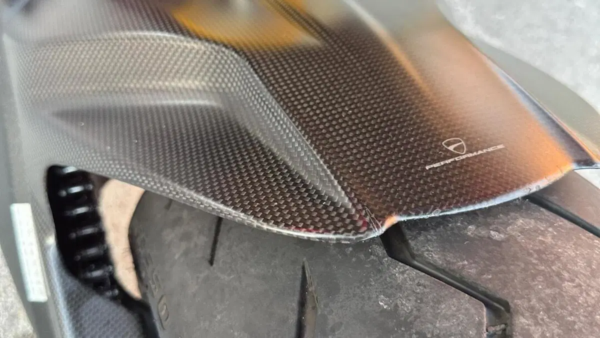 Ducati Diavel V4 (2023 - 26)  (7)