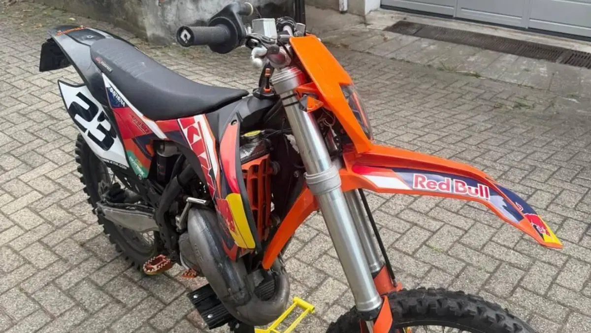 KTM 125 SX (2013)  (2)
