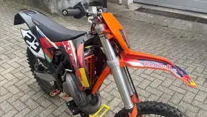 KTM 125 SX (2013)  (2)