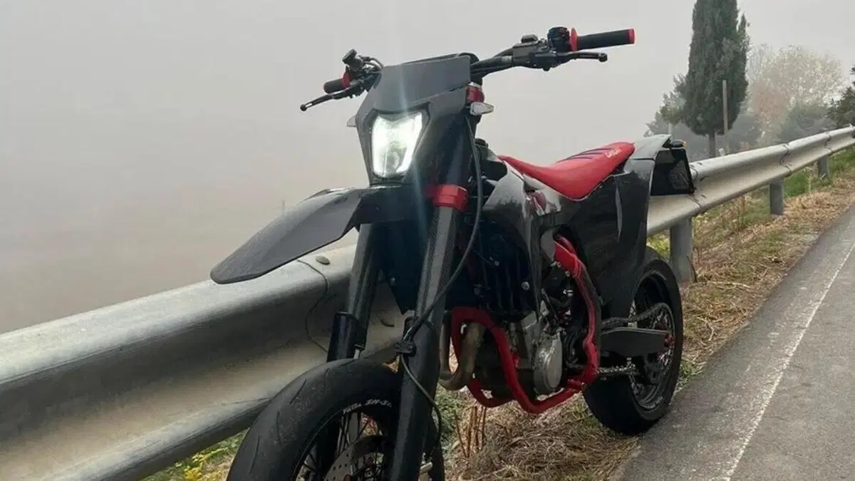 GASGAS MC 450 F (2021)  (3)
