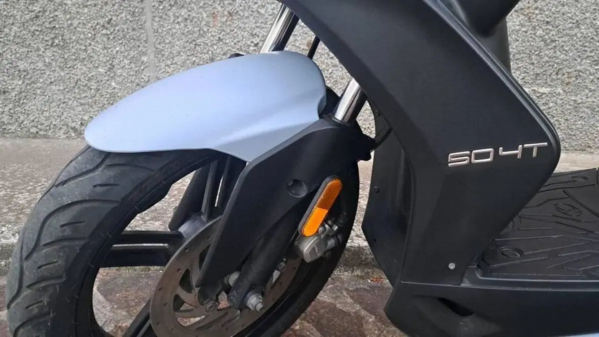Kymco Agility 50 R16 + (2021 - 26)  (7)