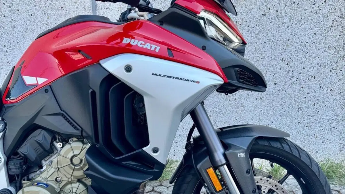 Ducati Multistrada V4 S (2021 - 24)  (2)