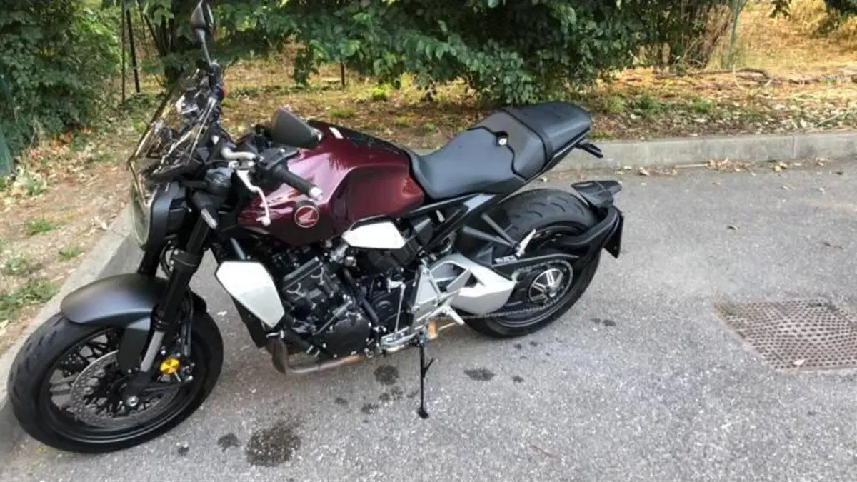 Honda CB 1000 R (2021 - 25)  (3)