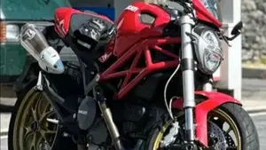 Ducati Monster 796 (2010 - 13)  (3)