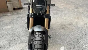 Benelli Leoncino 800 Trail (2022 - 26)  (8)
