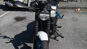 Royal Enfield Guerrilla 450 (2024 - 26) 