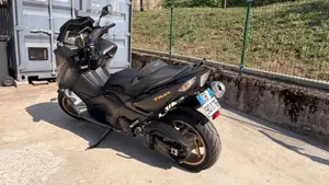 Yamaha T-Max 530 Iron Max ABS (2014 - 17)  (3)