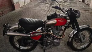 Royal Enfield Bullet 500 EFI STD - Entry Level (2009 - 16)  (2)