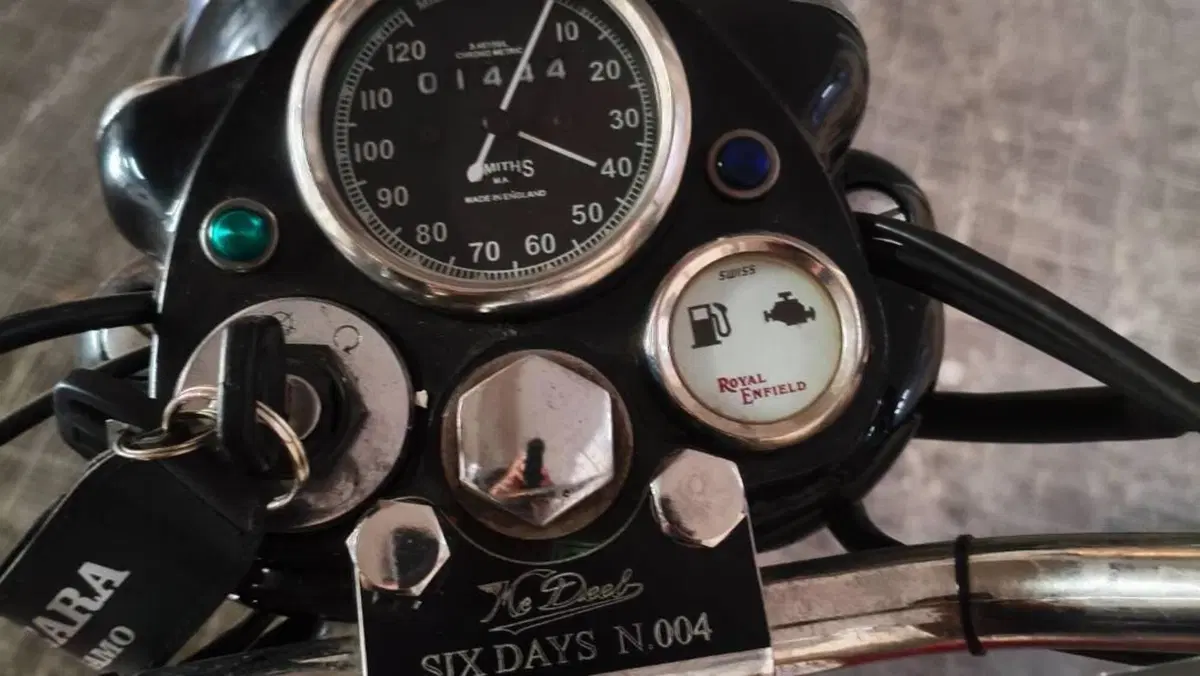 Royal Enfield Bullet 500 EFI STD - Entry Level (2009 - 16)  (4)
