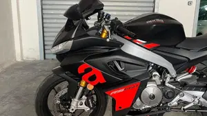 Aprilia RS 660 (2020 - 24)  (9)