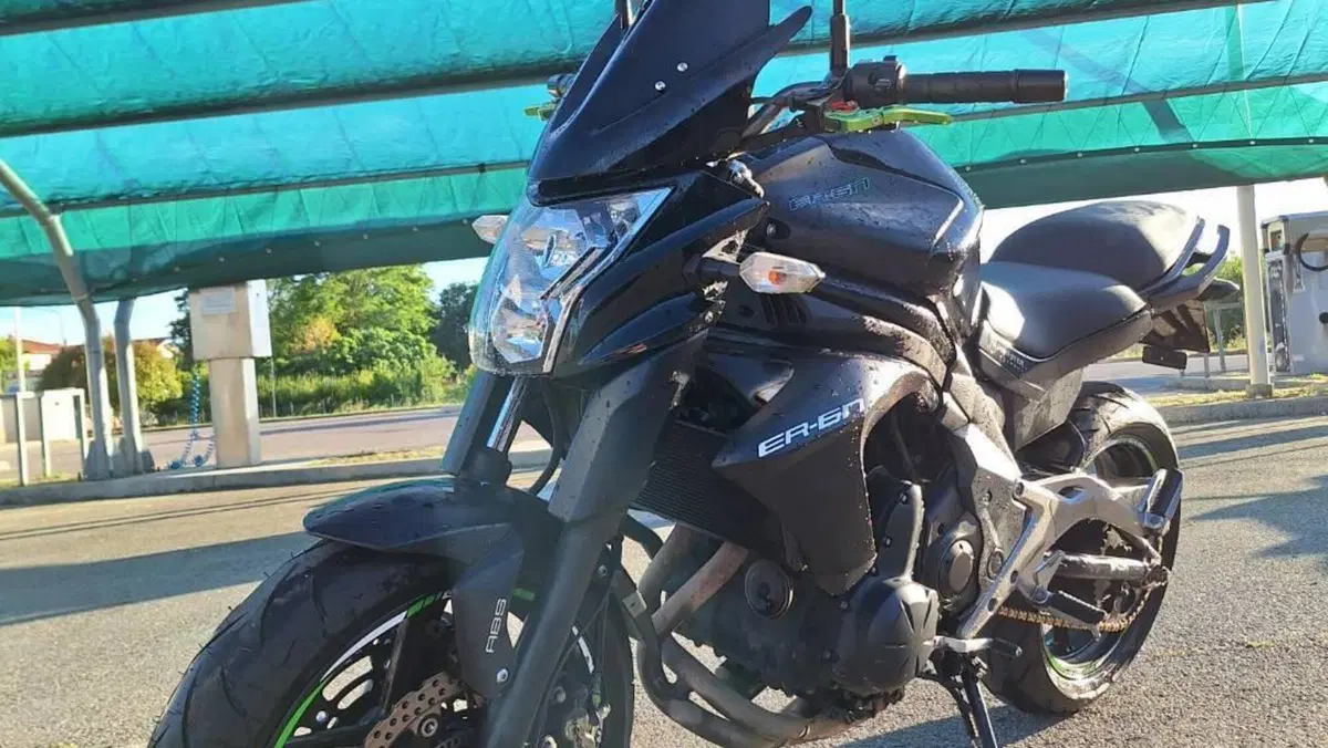 Kawasaki ER-6N ABS (2012 - 16)  (4)