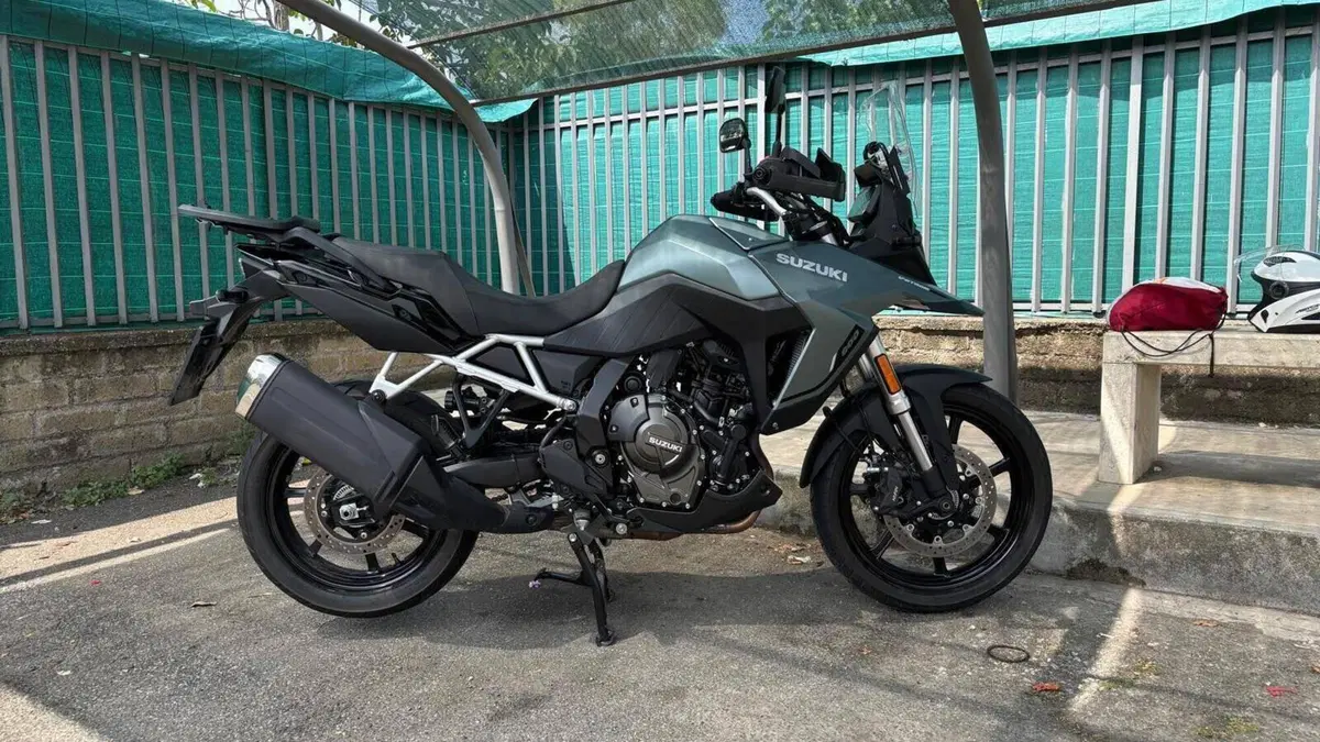 Suzuki V-Strom 800SE (2025 - 26)  (2)