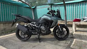Suzuki V-Strom 800SE (2025 - 26)  (2)
