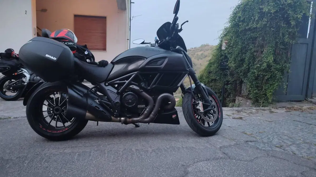 Ducati Diavel 1200 (2014 - 16)  (4)