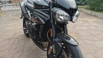 Triumph Speed Triple 1050 RS (2018 - 20) usata
